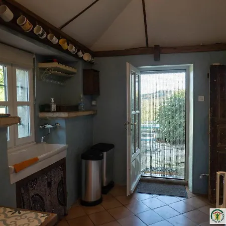 Gabriac, 5 Pieces, 8 Personnes - Fr-1-601-315 Ferienhaus Gabriac (Aveyron)